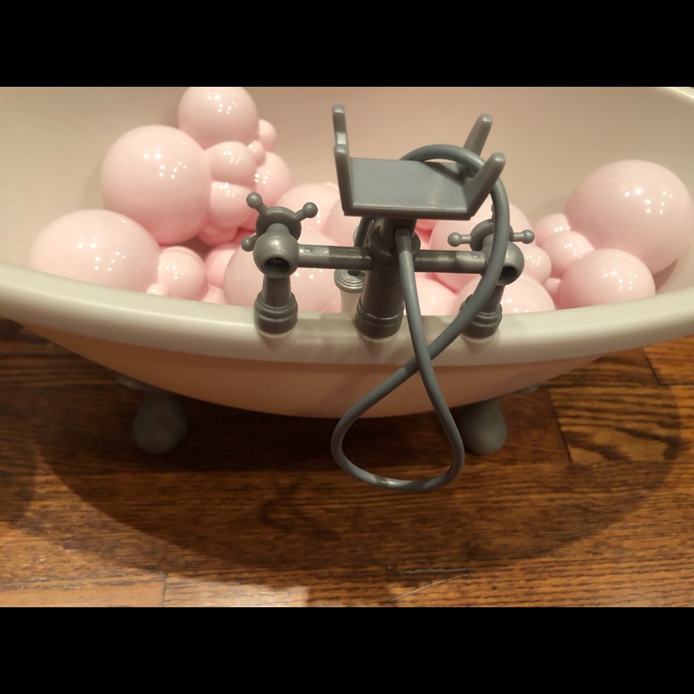 American girl bathtub
